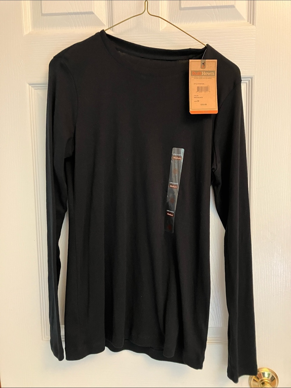 Ruff Hewn Women's Long-Sleeve Crew Neck Tee - Black
